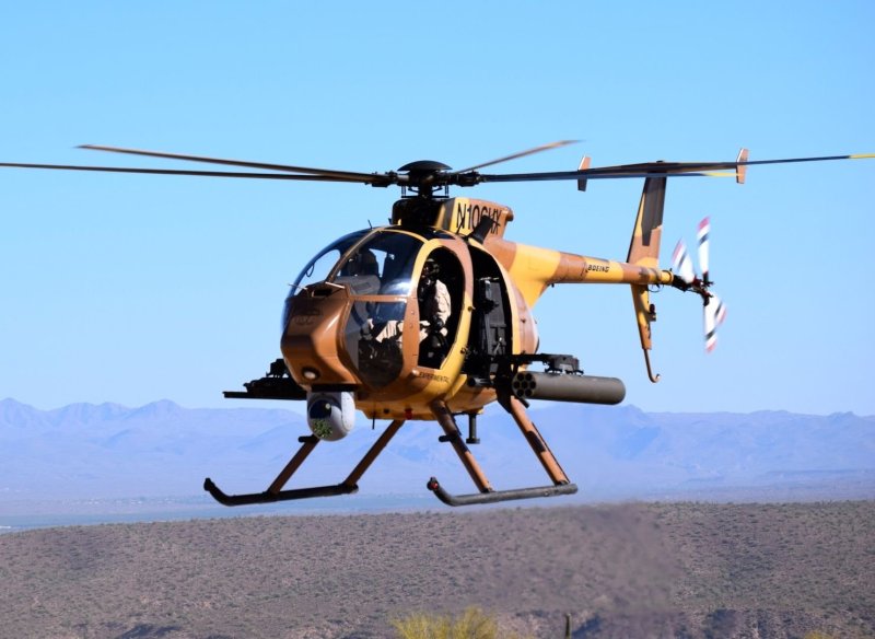 Вертолет Ah-6i
