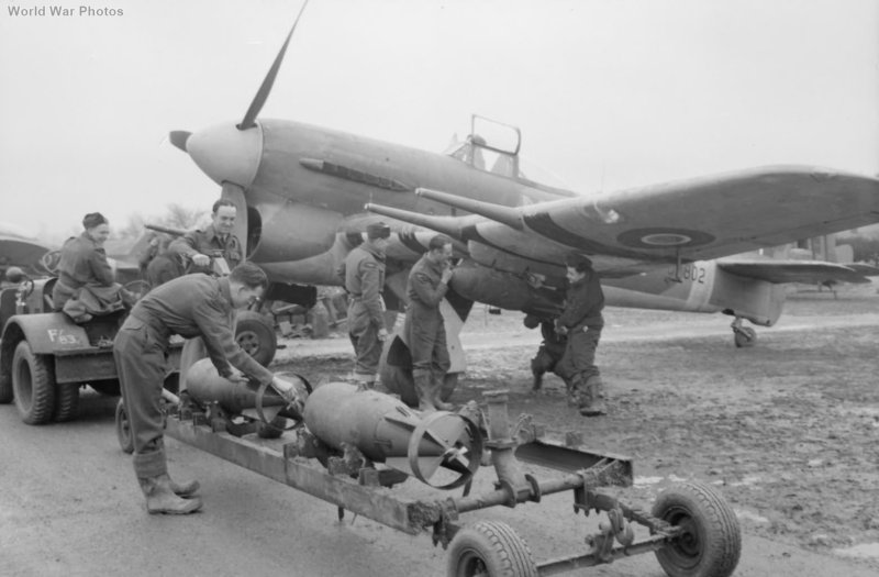 Тайфун самолёт 1945