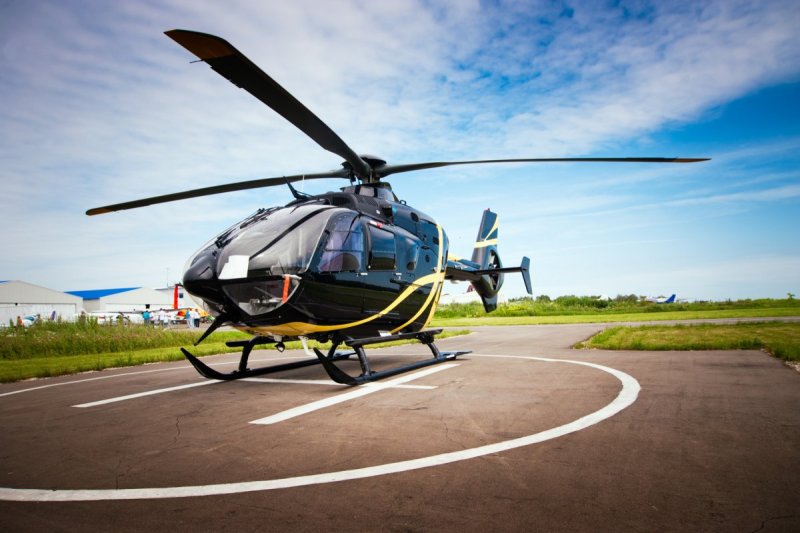 Вертолет Robinson r44