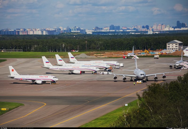 Ил-96 96020
