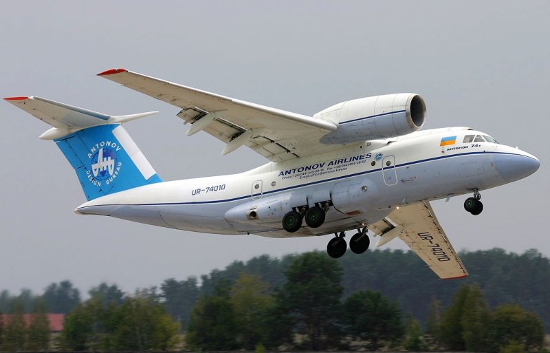 Антонов АН-74