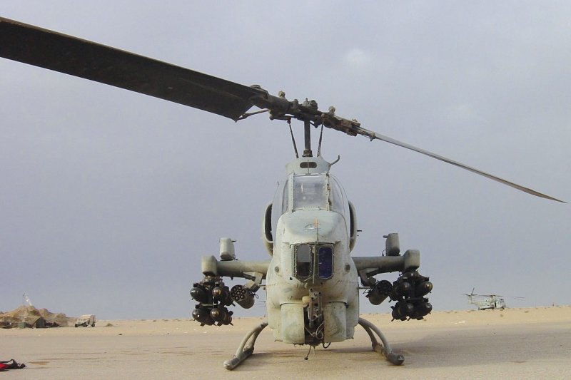 Ah-1w super Cobra Hellfire