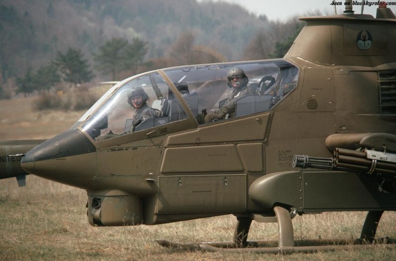 Вертолет Ah-1g Cobra