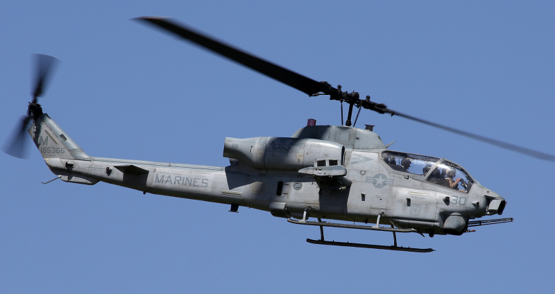 Вертолет Ah-1w "супер Кобра"