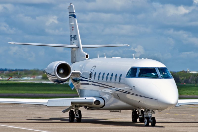 Gulfstream 200