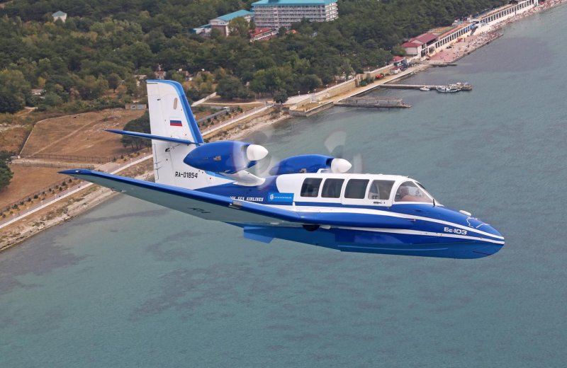 Самолет Бериев бе 103