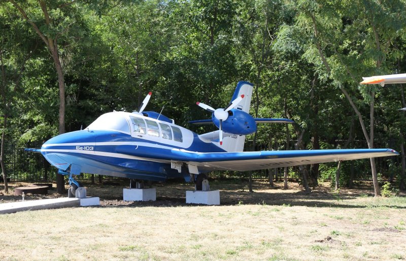 Самолет амфибия Таганрог