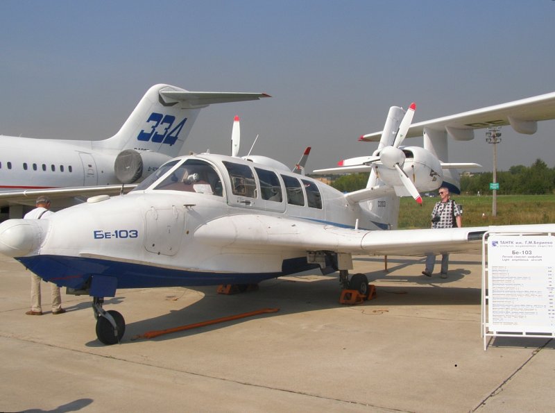 Самолёт Бекас 103