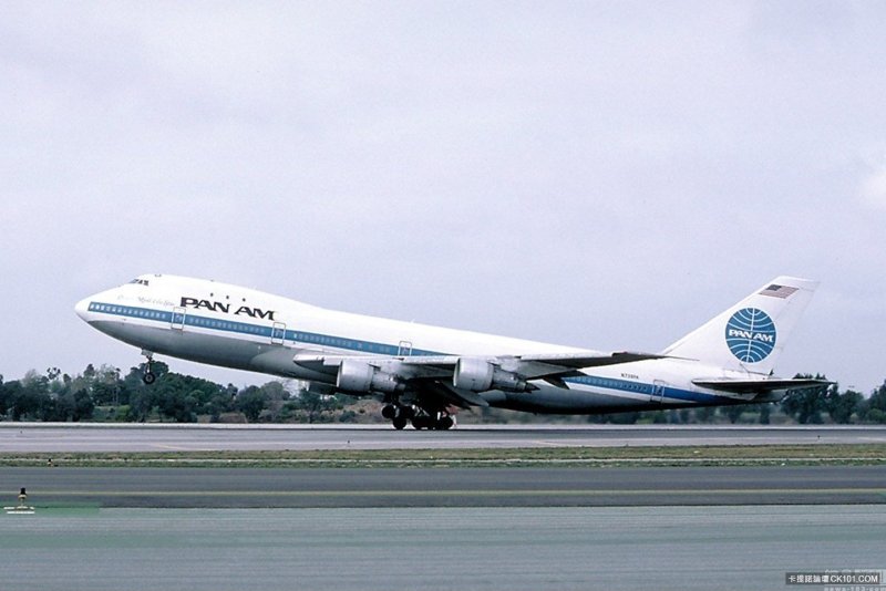 Самолёт Boeing 747 Pan am