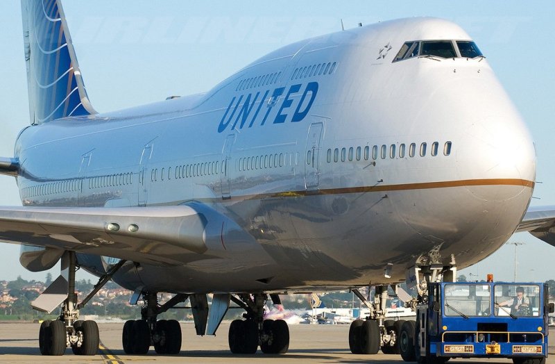 Boeing джамбо 747