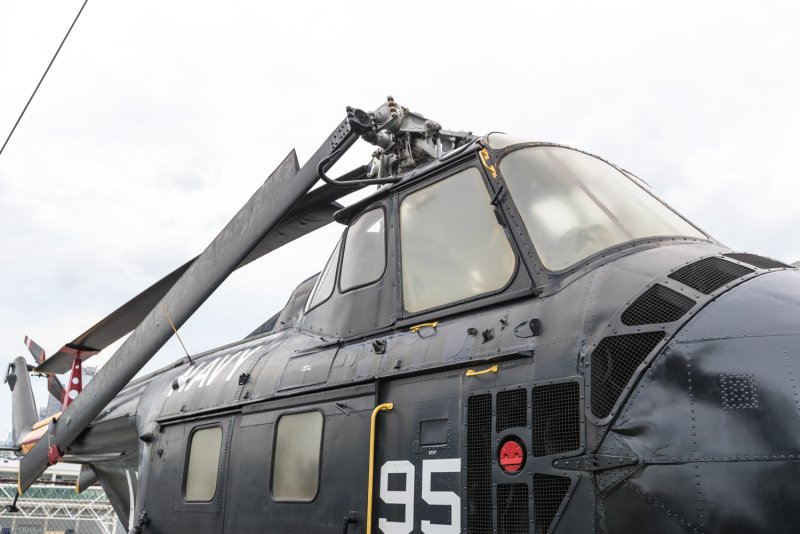 Es 55 вертолет