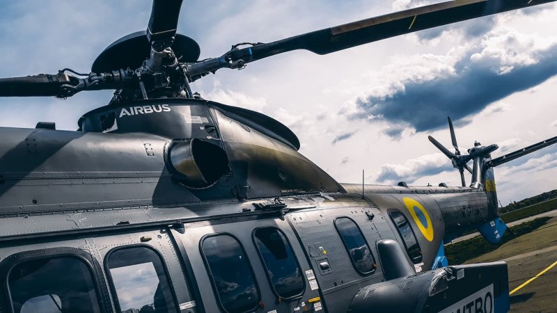 Вертолет н225