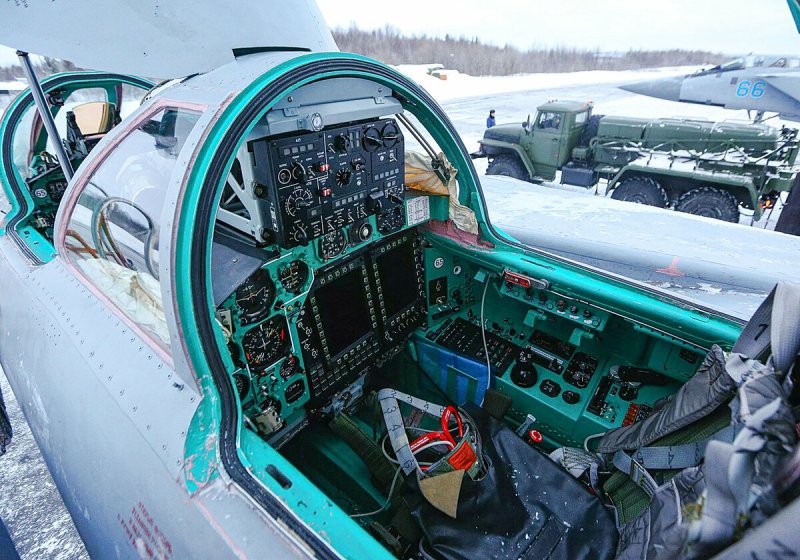 Кабина штурмана миг-31бм