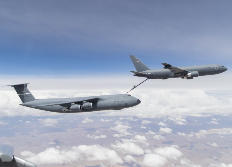 C5m самолет