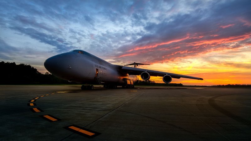 Lockheed c-5 Galaxy авиакомпания