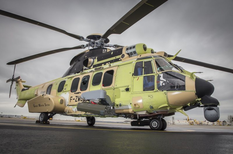 H225 вертолет