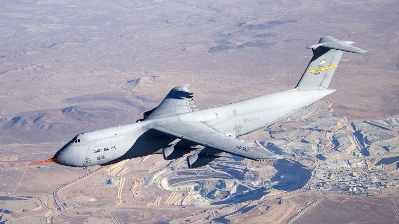 Lockheed c-5 Galaxy