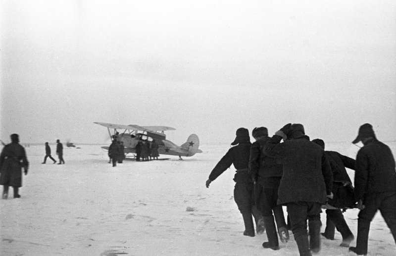 Погрузка раненых 1943-1945