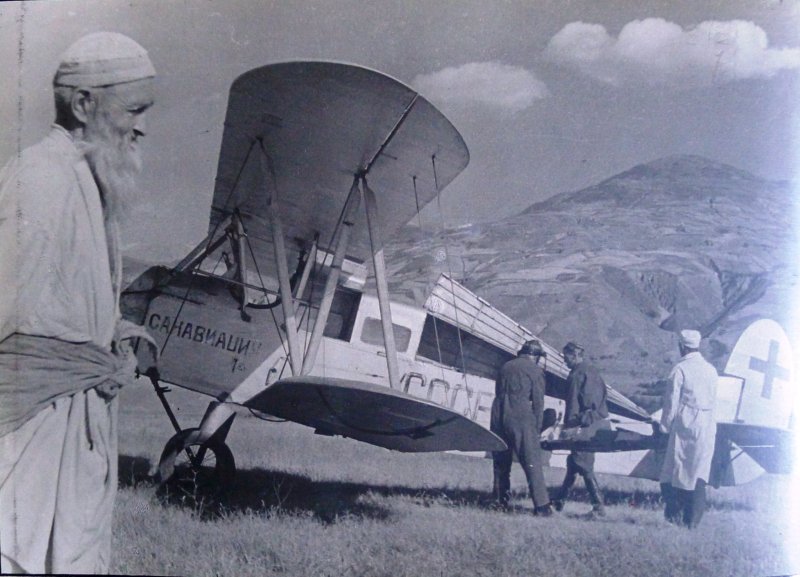 Первый самолет в Хорог 1929