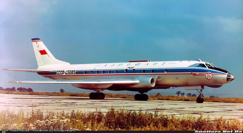 Самолет ту 124