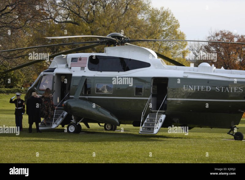 Вертолет президента США VH-3d