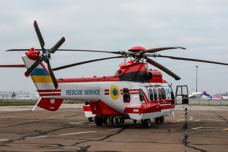 Вертолет н 225 Пума