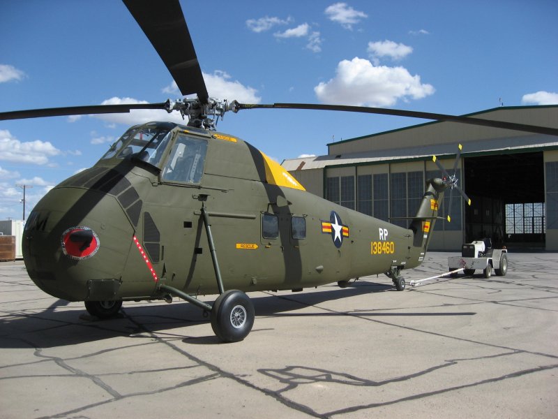 Сикорский uh 34