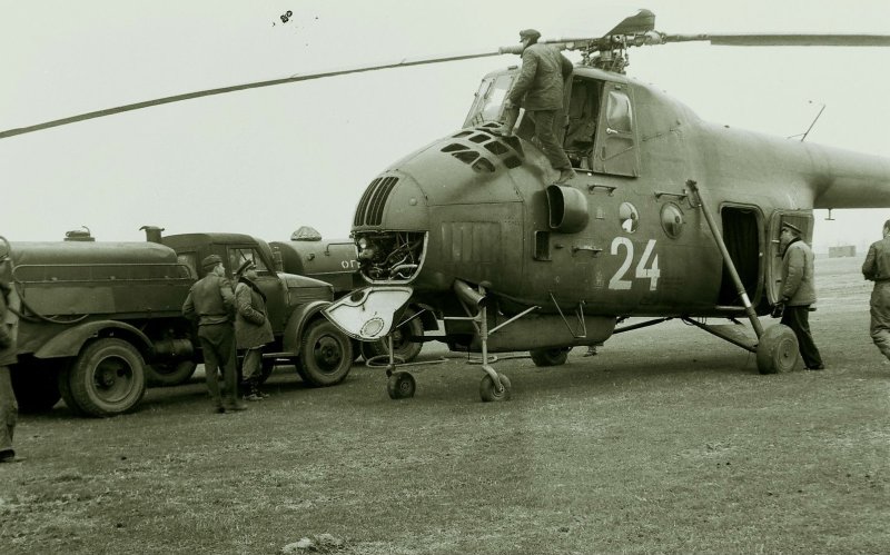 Ми-4 вертолёт