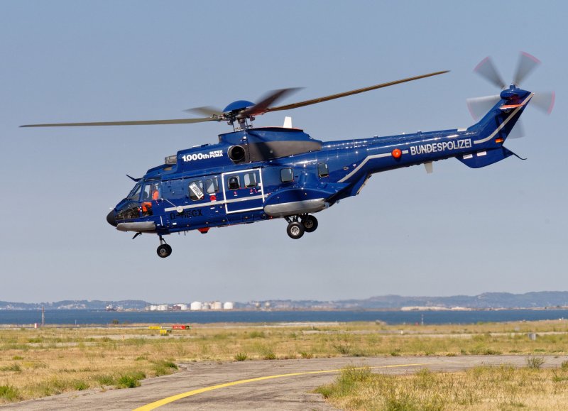 Вертолет sa.332 super Puma