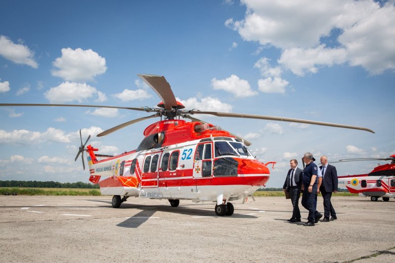 Вертолет н225 super Puma