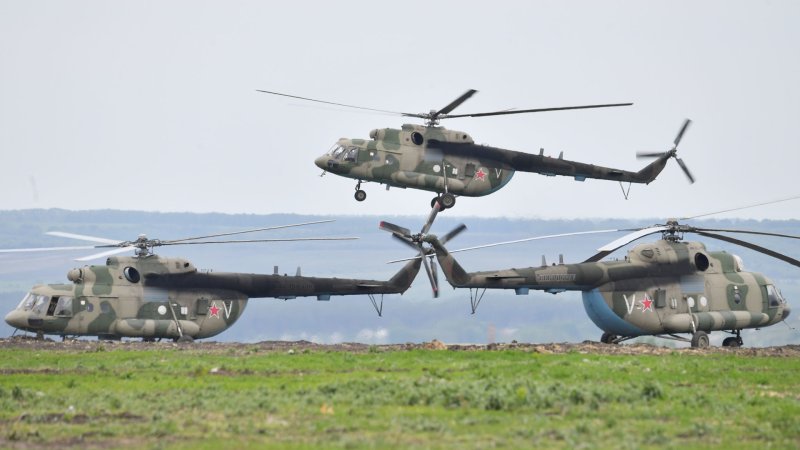 Ми-8 вертолёт
