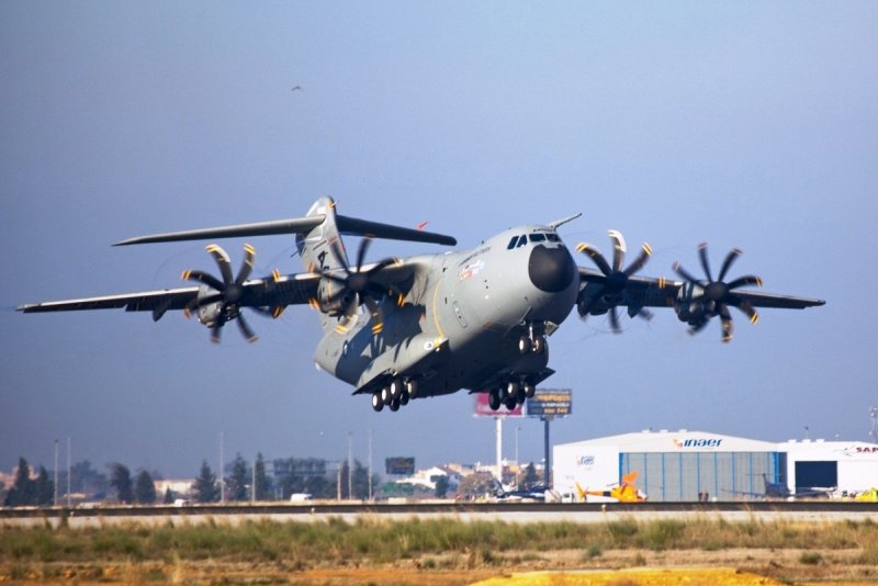 Турбовинтовой a400m