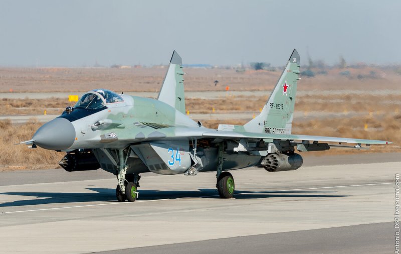 Самолет миг-29смт