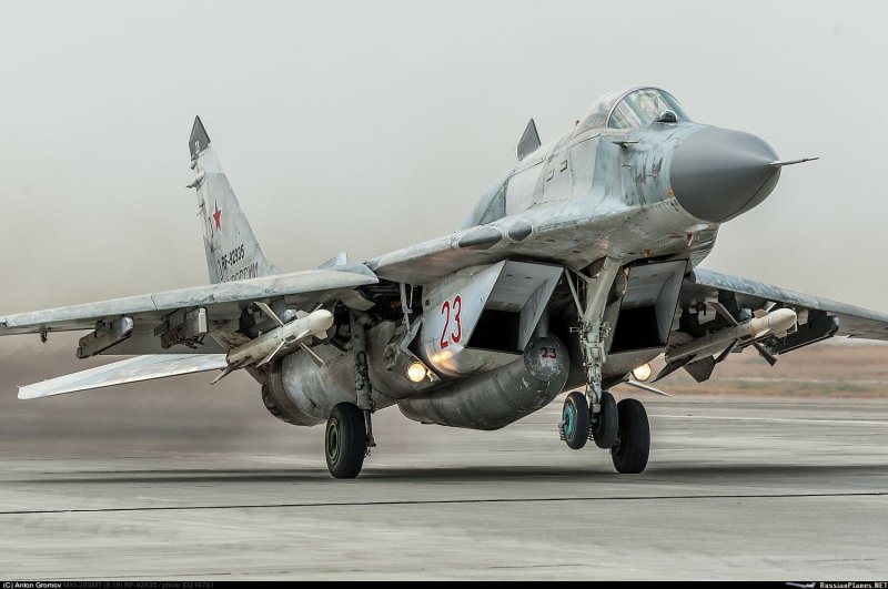 Самолет миг-29смт