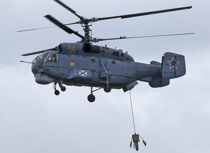 Палубный вертолет ка-27