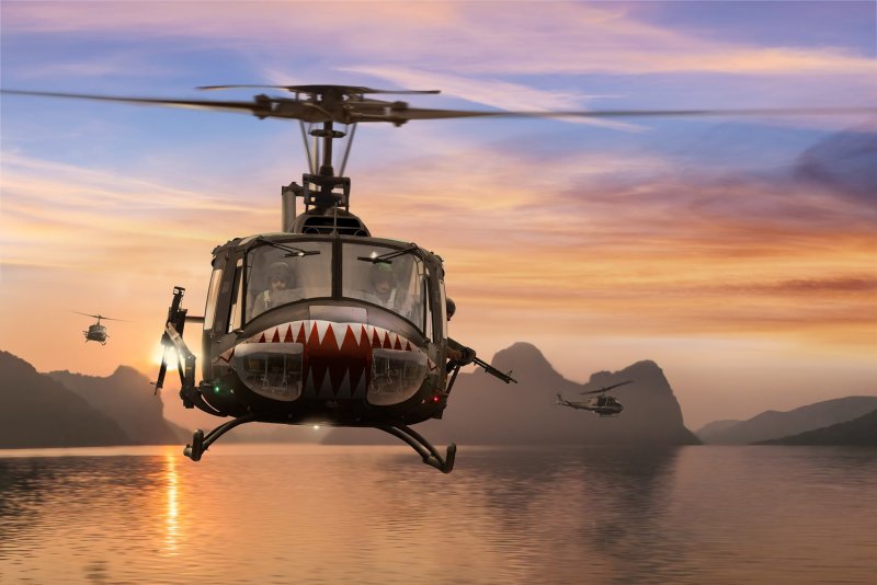 Вертолет uh-1b Huey