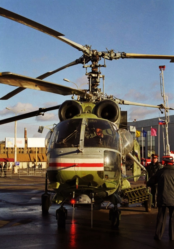 Вертолет модели ка-32а2