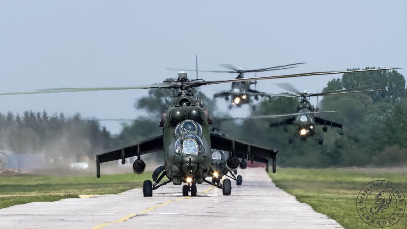 Ми-24 вертолёт взлет