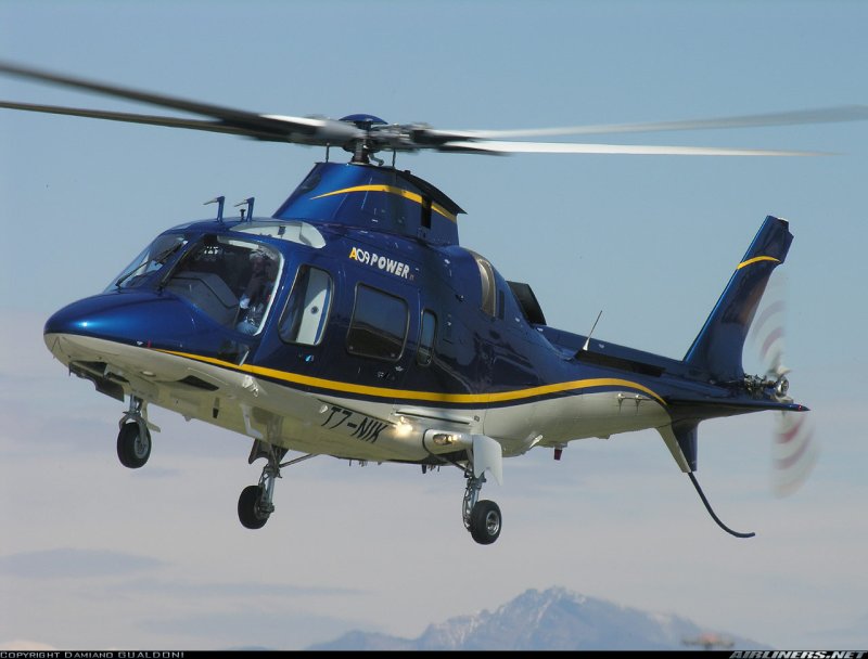 Вертолет Agusta aw109