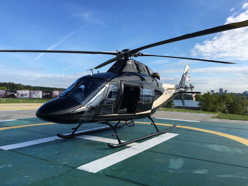 Вертолет Agusta aw119 кабина