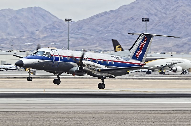 Embraer EMB 120 Brasilia кабина