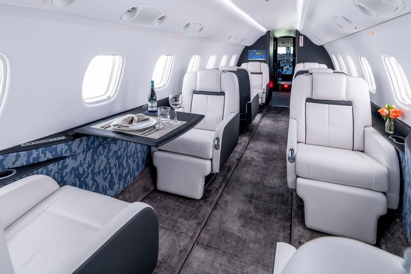Legacy 600 Air Pink