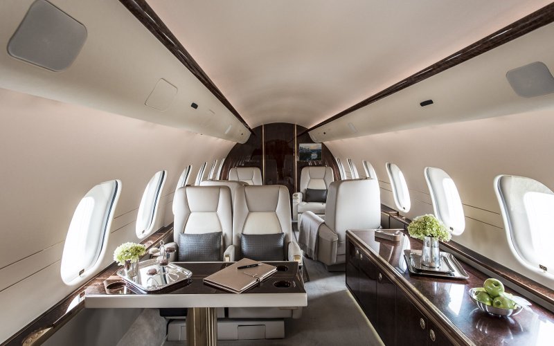 Самолет Bombardier Global 5000