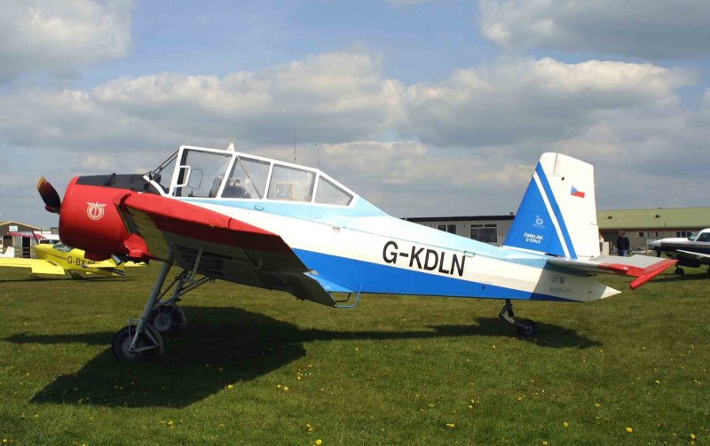 Zlin z-37 Cmelak