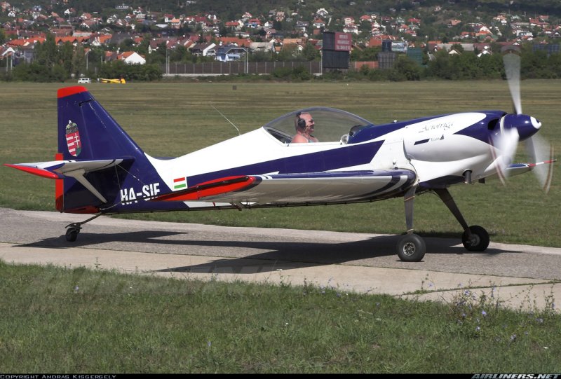 Zlin z-50ls