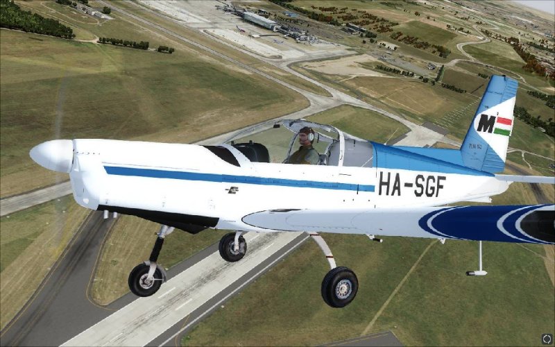 Zlin-142 ra-1804g,