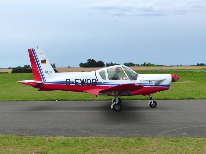 Zlin 42