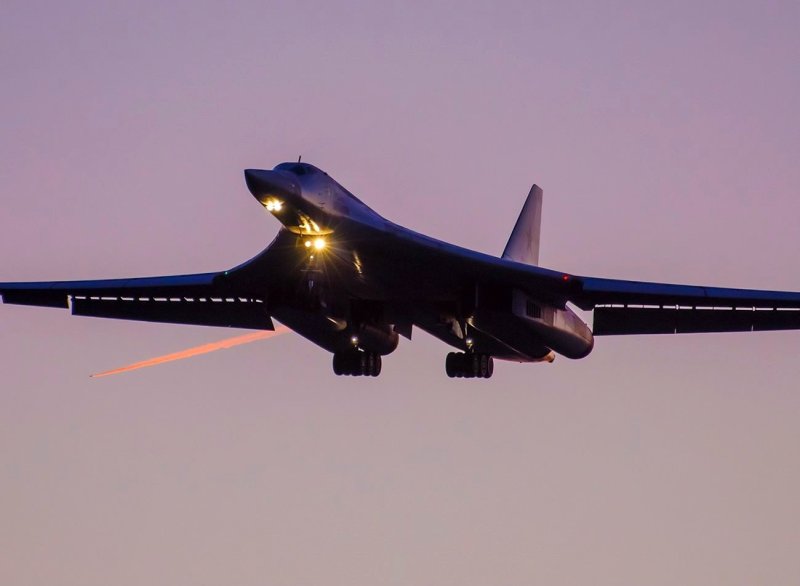 Ту-160 сверхзвуковой самолёт