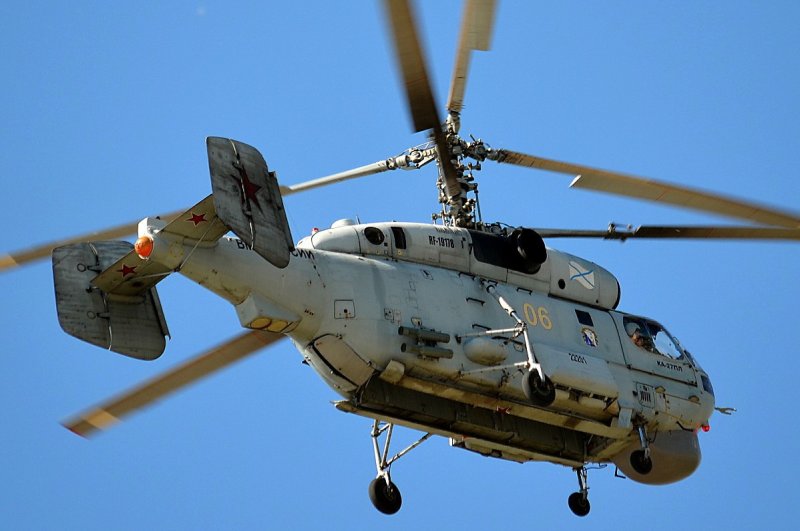 Ка-27пл палубный противолодочный вертолёт