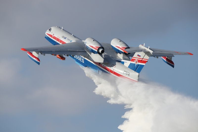 Самолёт-амфибия бе-200чс